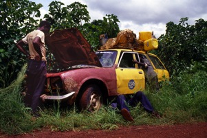 Guinea - On the road from Kouremale to Siguiri
