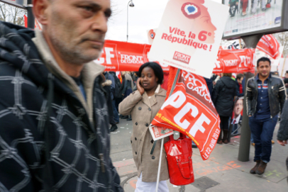 Left Front demonstration - From Place de la Nation to Bastille - Paris